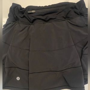 Black size 4 pace rival skirt!